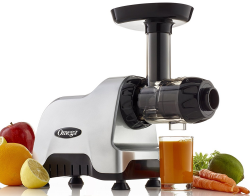 Omega CNC80 Travel Juicer Makes Fresh Juice